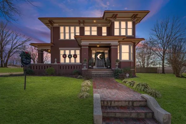 $765,000 | 564 East Main Street, Jackson, TN 38301