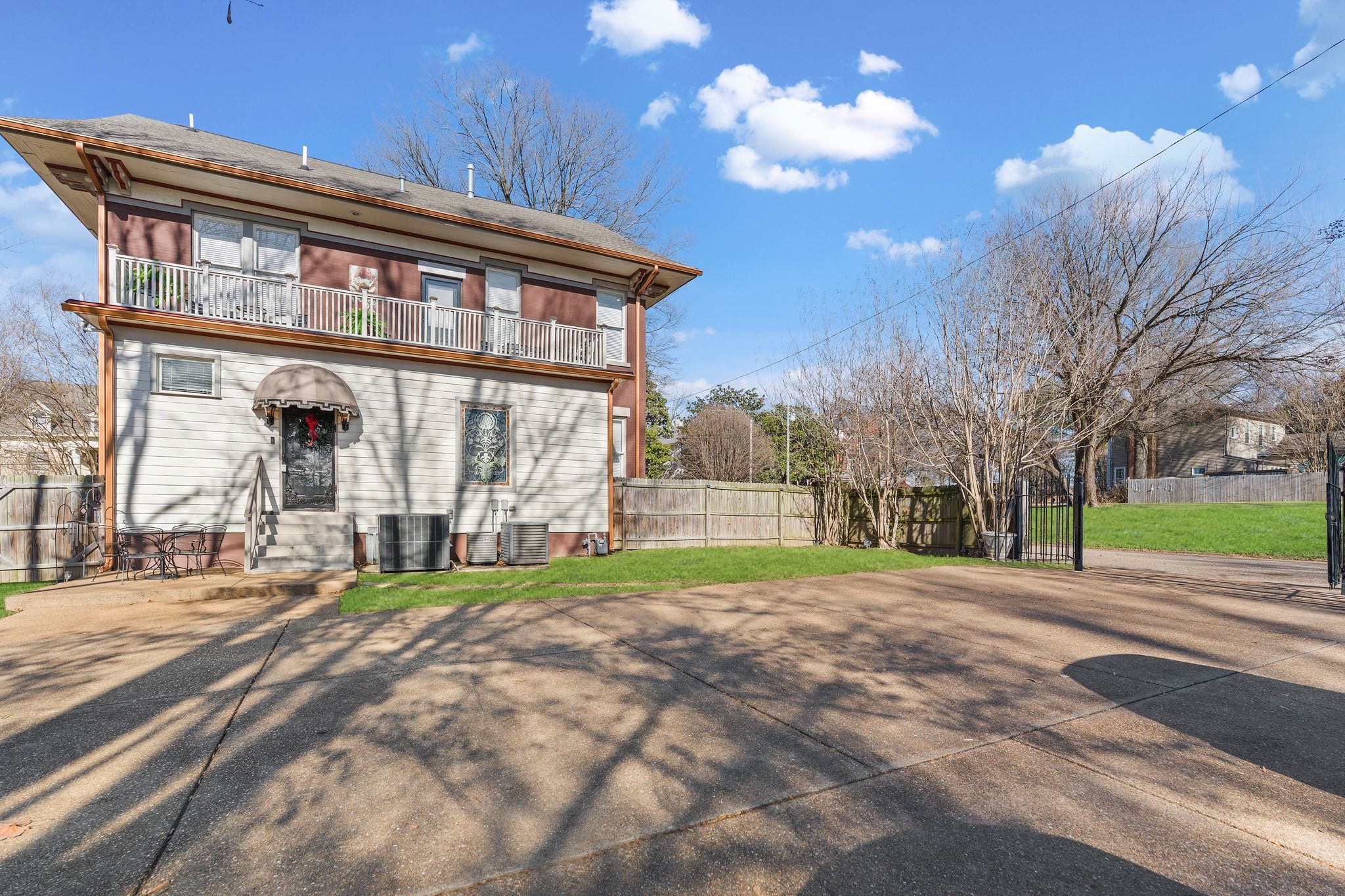 564 East Main Street Jackson, TN 38301 - Photo 45 of 54 a view of a house with a yard and pathway
