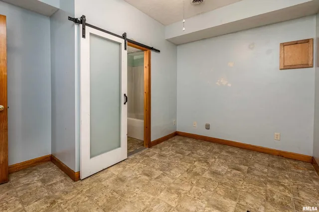 $365,000 | 125 Princess Lane, Carbondale, IL 62901