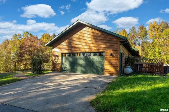 $365,000 | 125 Princess Lane, Carbondale, IL 62901