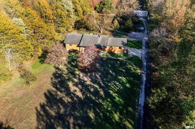 $365,000 | 125 Princess Lane, Carbondale, IL 62901