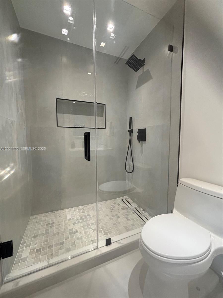 9121 Southwest 85th Street Miami, FL 33173 - Photo 45 of 52