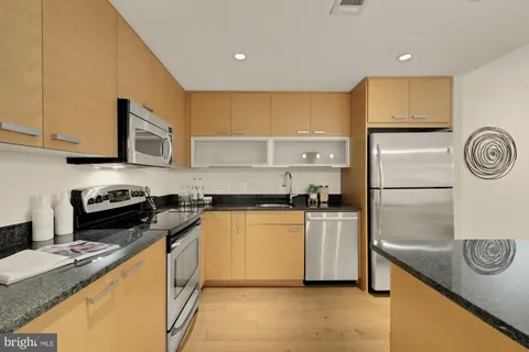 $695,000 | 1010 Massachusetts Avenue Northwest, Unit 207, Washington, DC 20001