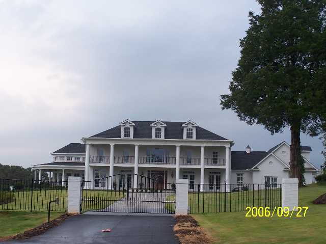 110 Diamond Street Anderson, SC 29625 - Photo 3 of 4 Gallery Image 3