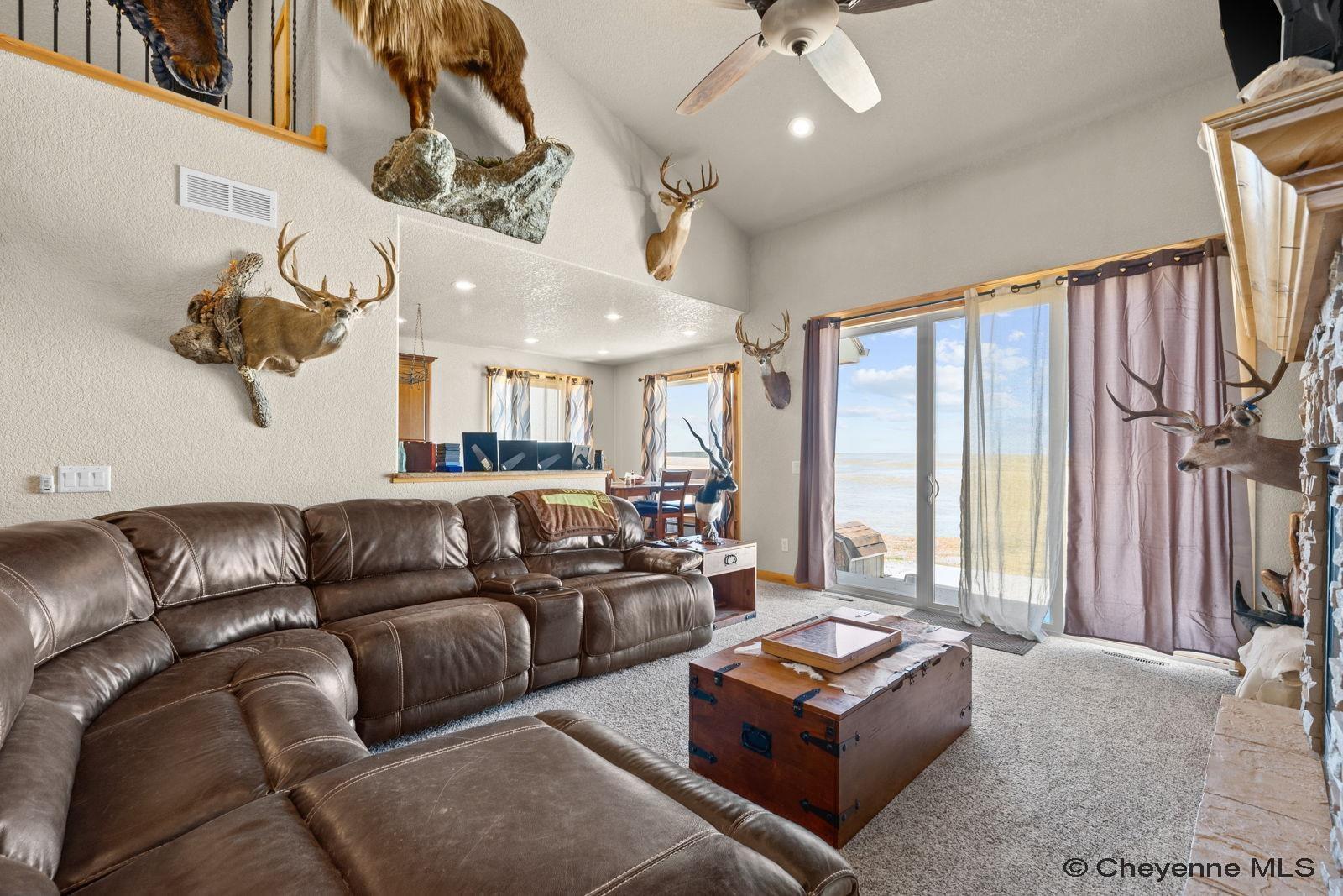 1514 Scenic Ridge Drive Cheyenne, WY 82009 - Photo 9 of 36 Gallery Image 9