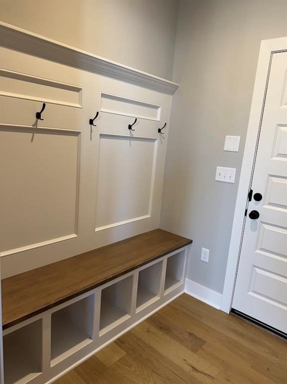 8162 Valley Road Lenexa, KS 66220 - Photo 5 of 42