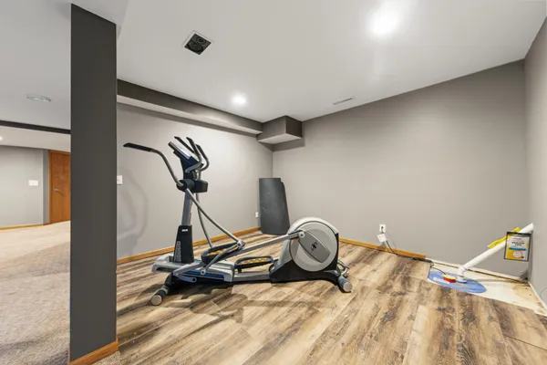 $499,900 | 1526 Castle Drive, North Mankato, MN 56003