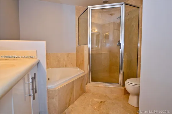 $3,450 | 7900 Harbor Island Drive, Unit 806, North Bay Village, FL 33141