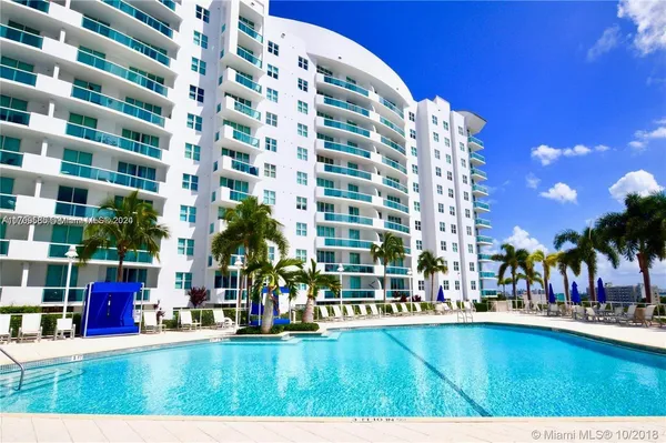$3,450 | 7900 Harbor Island Drive, Unit 806, North Bay Village, FL 33141