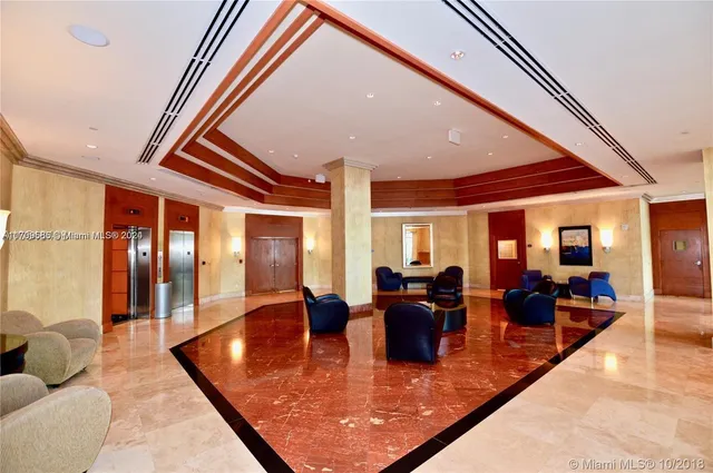 $3,250 | 7900 Harbor Island Drive, Unit 806, North Bay Village, FL 33141