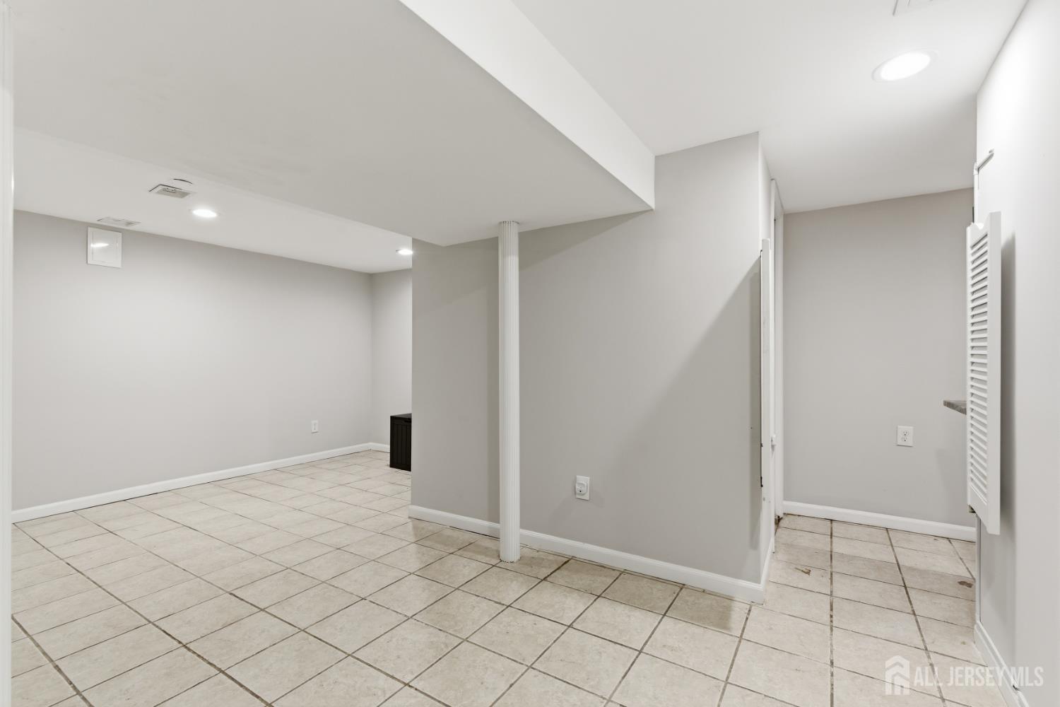 5 McKinley Street Edison, NJ 08820 - Photo 27 of 38 a view of an empty room