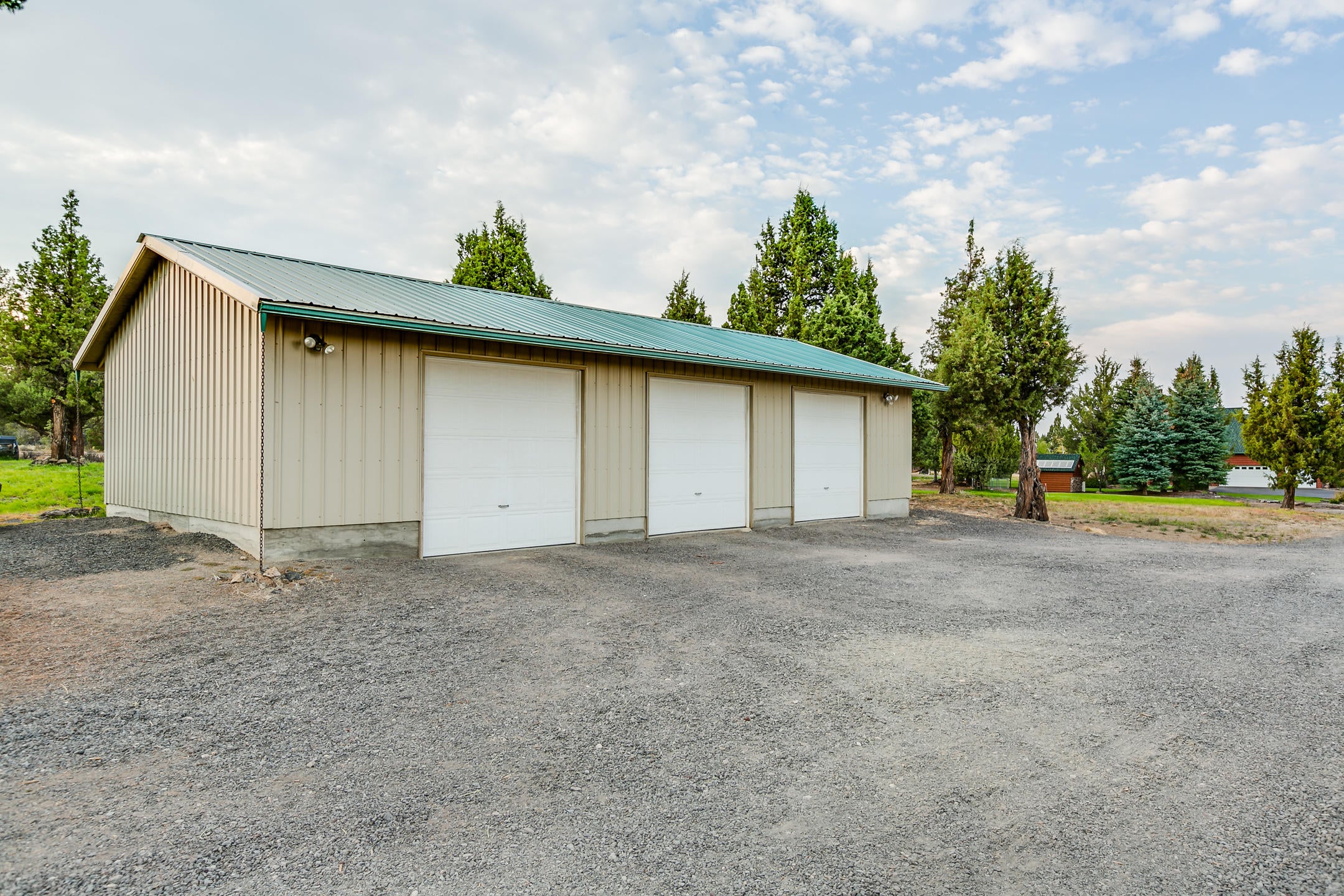 62855 Waugh Road Bend, OR 97701 - Photo 26 of 29 2018_09_15)6285_waugh_road_37