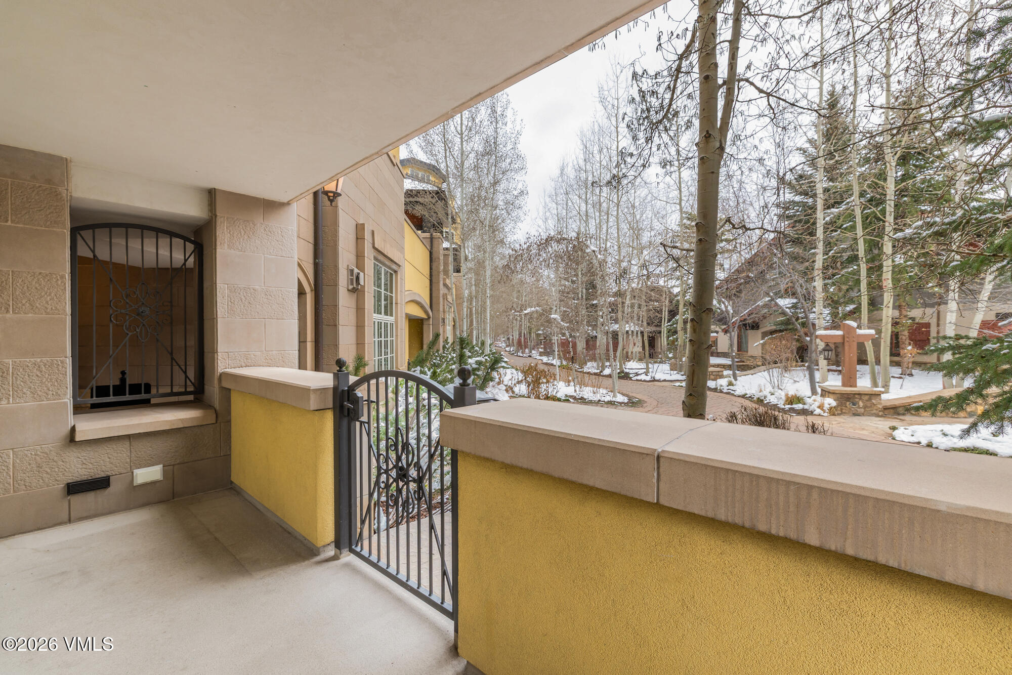 728 West Lionshead Circle, Unit R4 Vail, CO 81657 - Photo 17 of 18 16 Exterior Patio (1)
