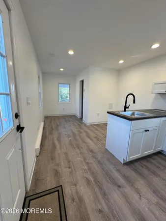 $1,400 | 945 Linden Avenue, Brick, NJ 08723