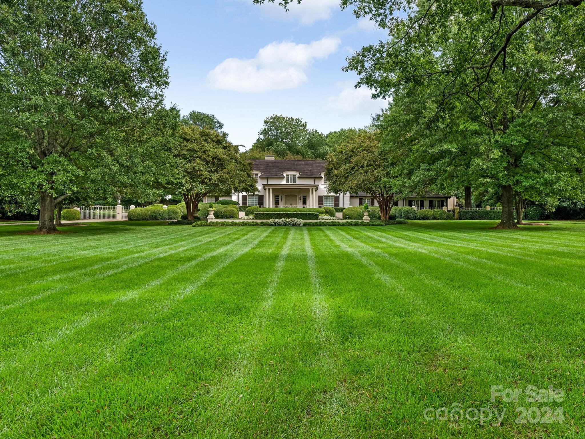 3531 Sharon Road Charlotte, NC 28211 - Photo 2 of 47