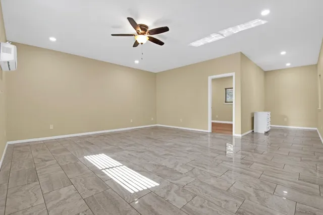 $1,250,000 | 2247 Old Highway 20, Paige, TX 78659