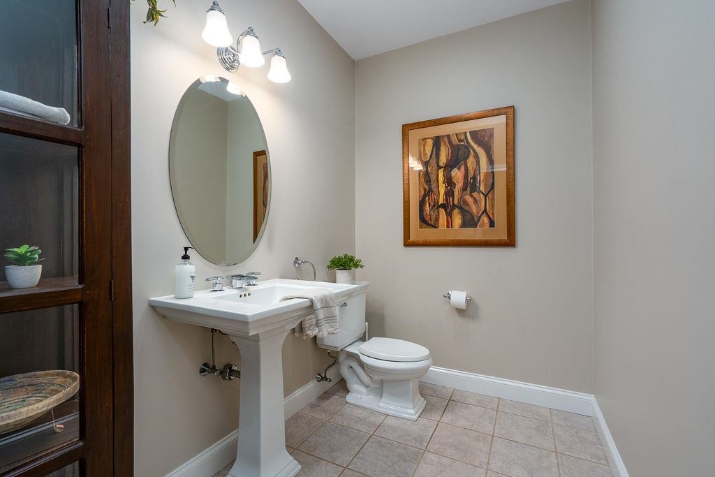 32 Wildwood Road Auburn, NH 03032 - Photo 13 of 55 Gallery Image 13