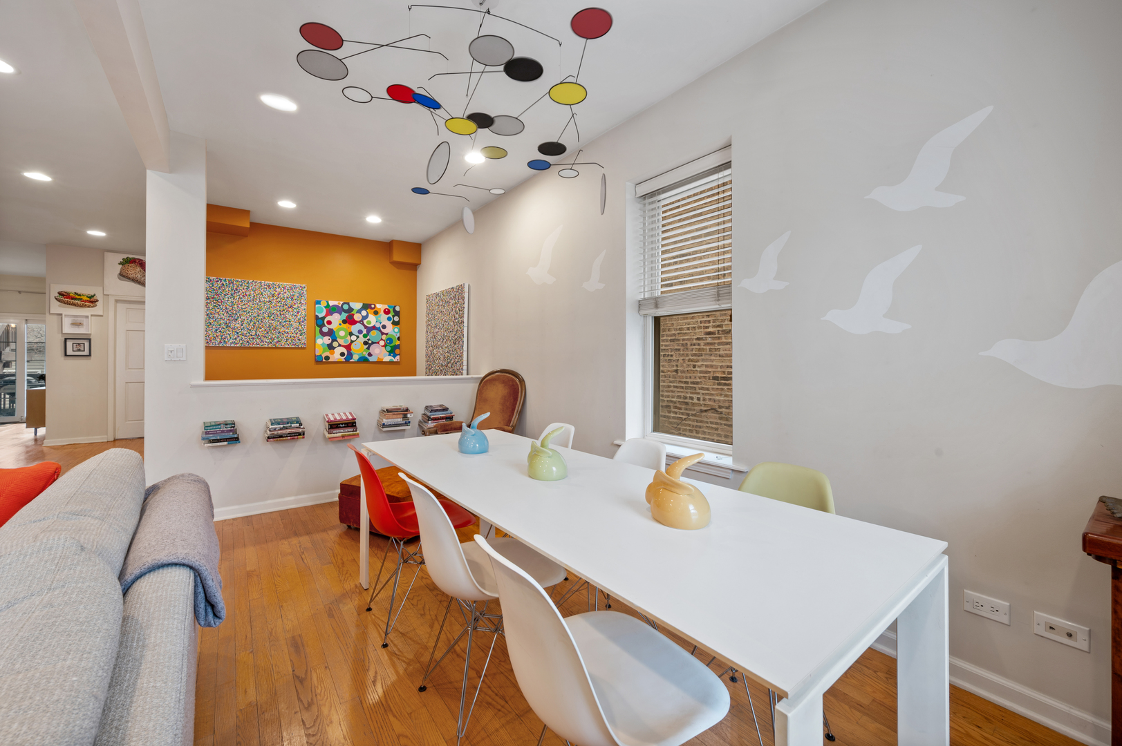 2444 North Linden Place, Unit 1 Chicago, IL 60647 - Photo 5 of 25