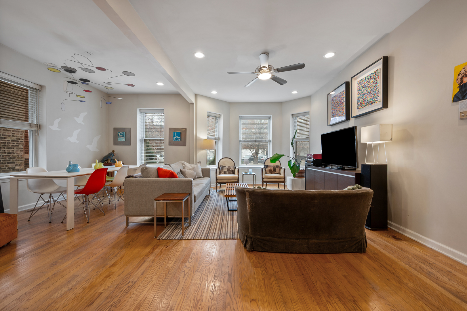 2444 North Linden Place, Unit 1 Chicago, IL 60647 - Photo 7 of 25
