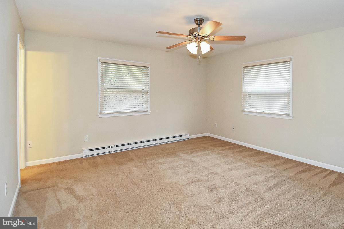 202 Harrison Road Sterling, VA 20164 - Photo 25 of 30 Bedroom (Master)