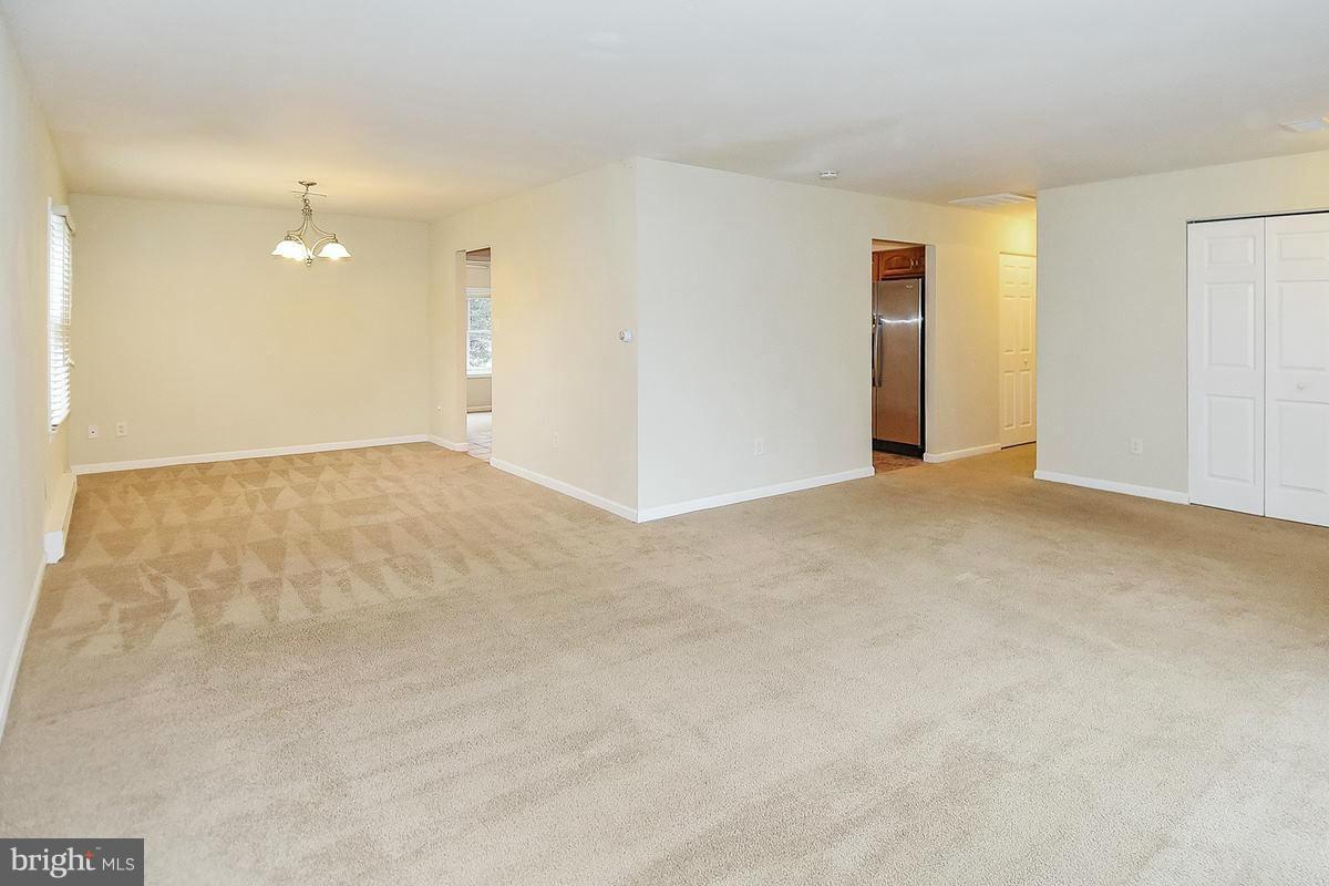 202 Harrison Road Sterling, VA 20164 - Photo 8 of 30 Living Room