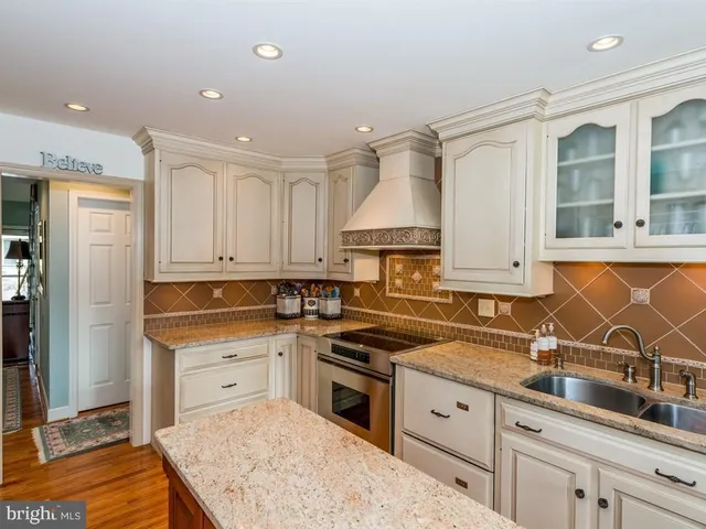 $494,900 | 152 Deer Ford Drive, Lancaster, PA 17601