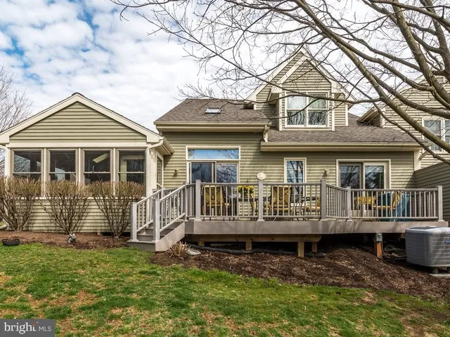 $494,900 | 152 Deer Ford Drive, Lancaster, PA 17601