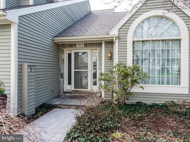 $494,900 | 152 Deer Ford Drive, Lancaster, PA 17601