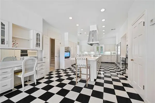 $3,500,000 | 194 Belle Terre Boulevard, Covington, LA 70433