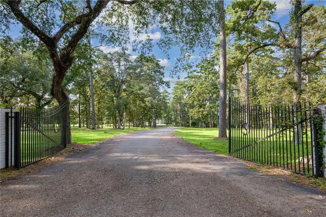 $3,500,000 | 194 Belle Terre Boulevard, Covington, LA 70433