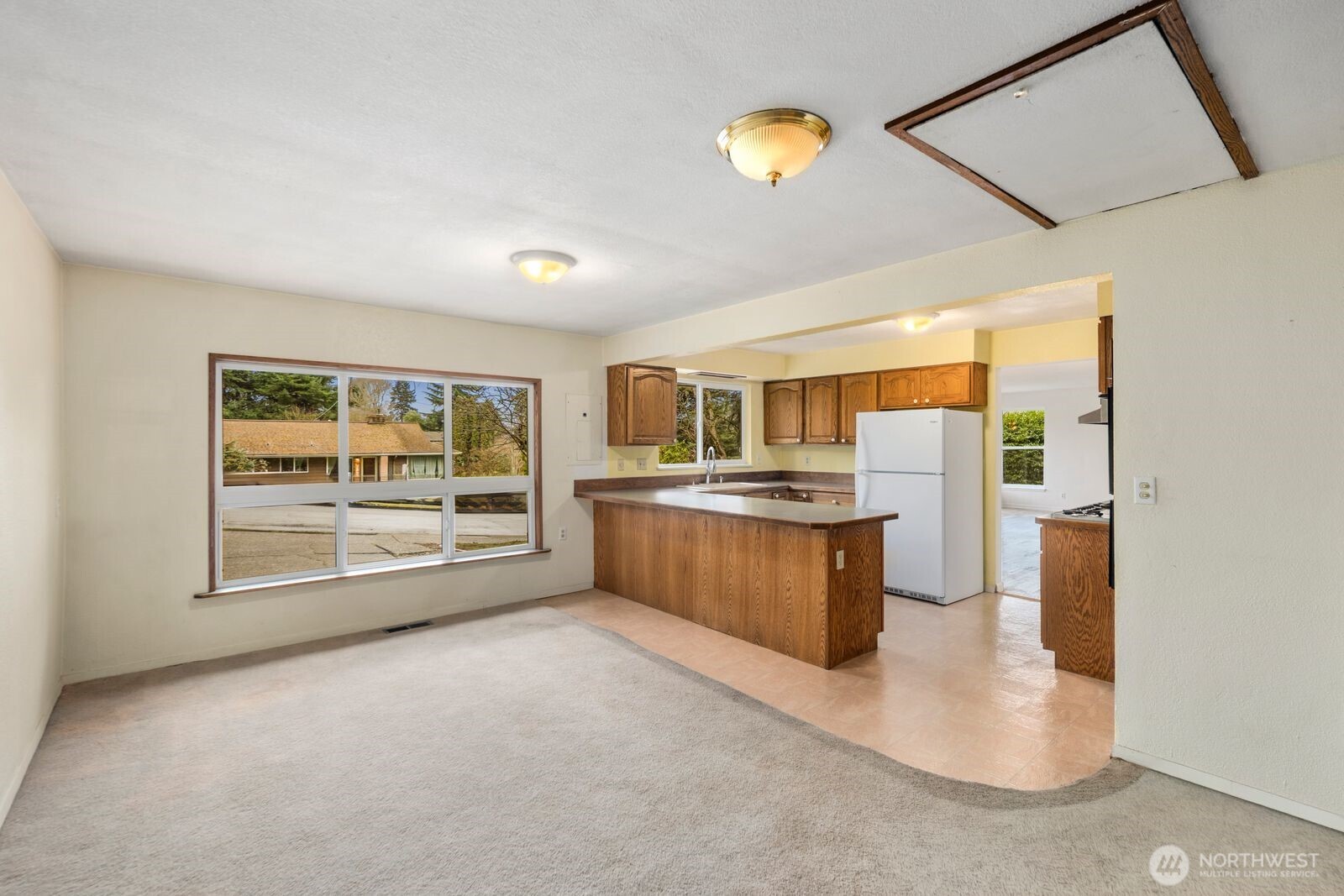 2108 East 24th Street Bremerton, WA 98310 - Photo 15 of 37