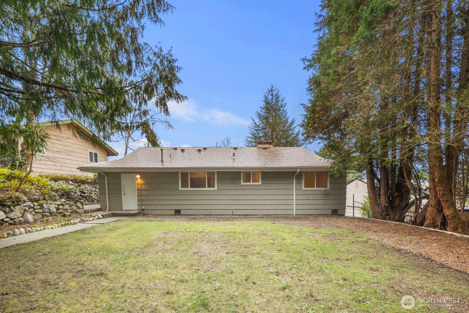 2108 East 24th Street Bremerton, WA 98310 - Photo 31 of 37