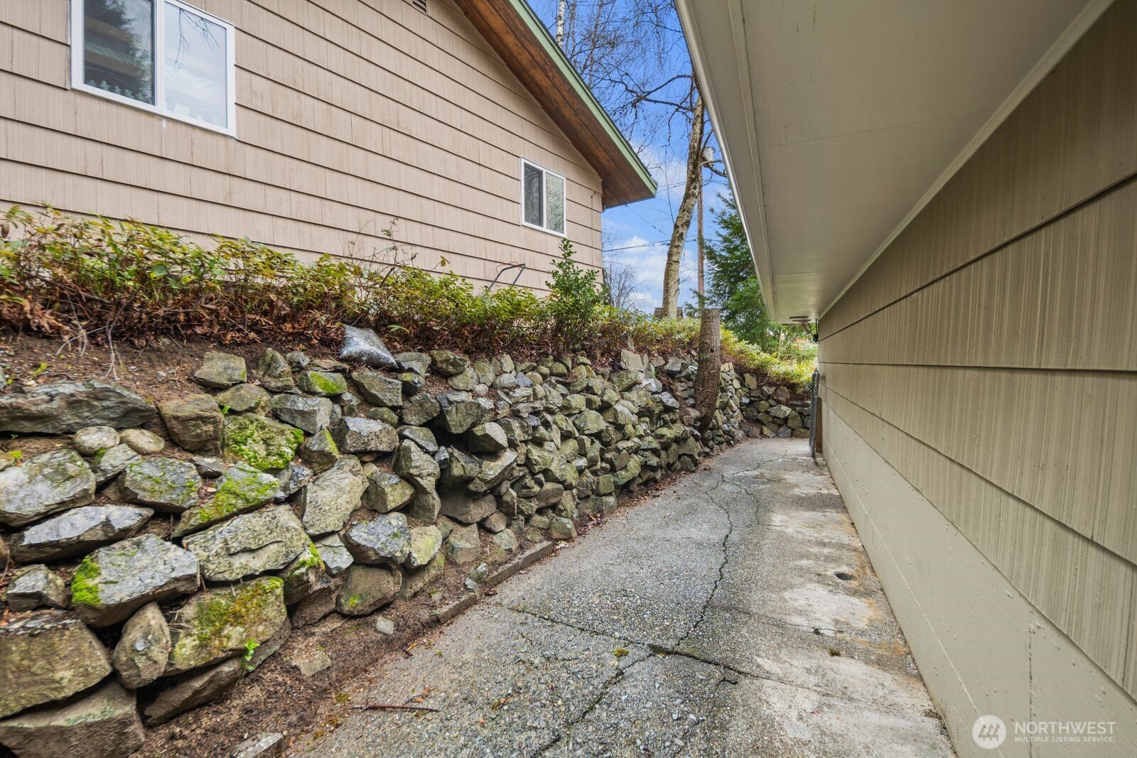 2108 East 24th Street Bremerton, WA 98310 - Photo 34 of 37