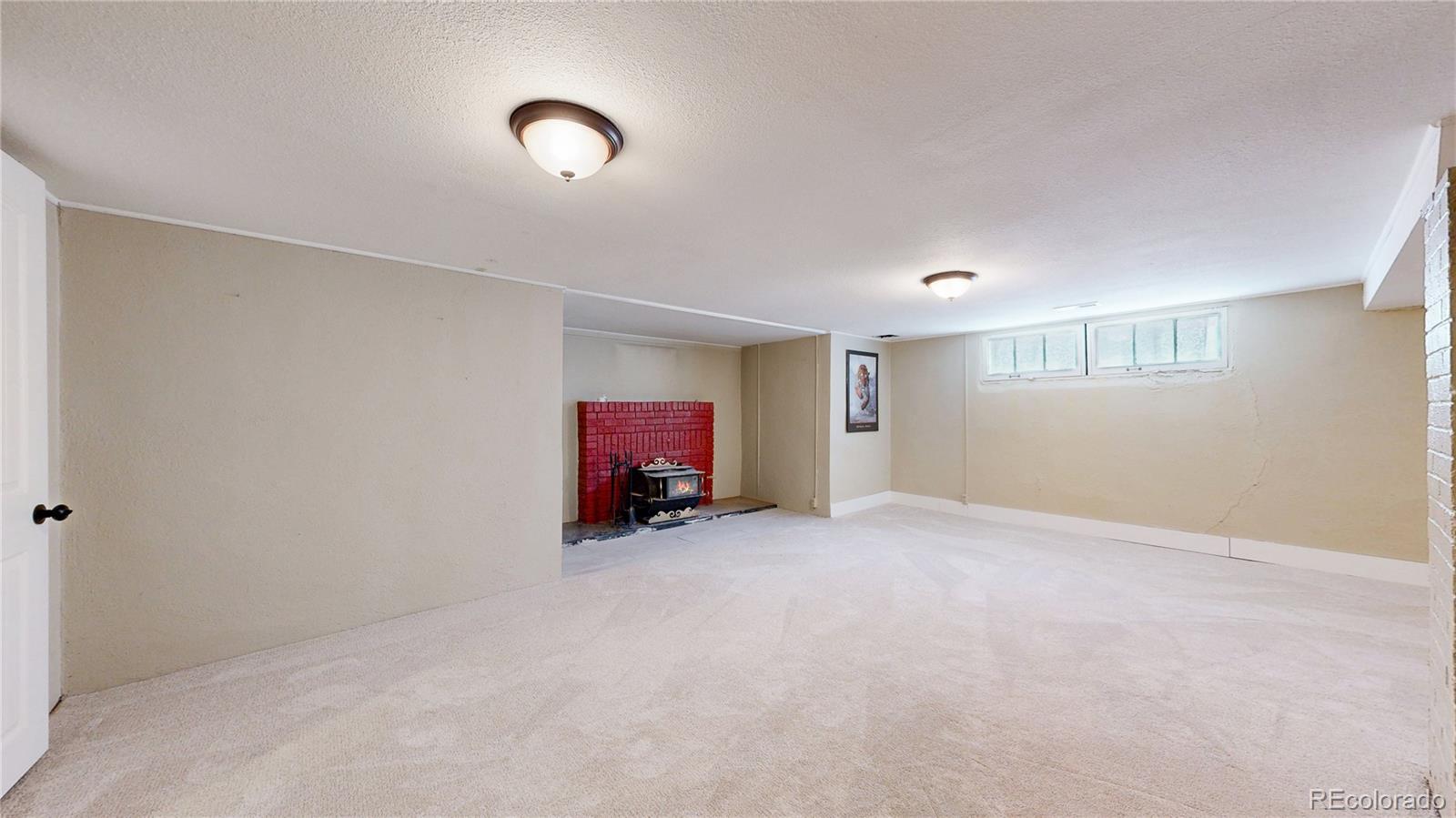 1637 Filbert Court Denver, CO 80220 - Photo 26 of 37