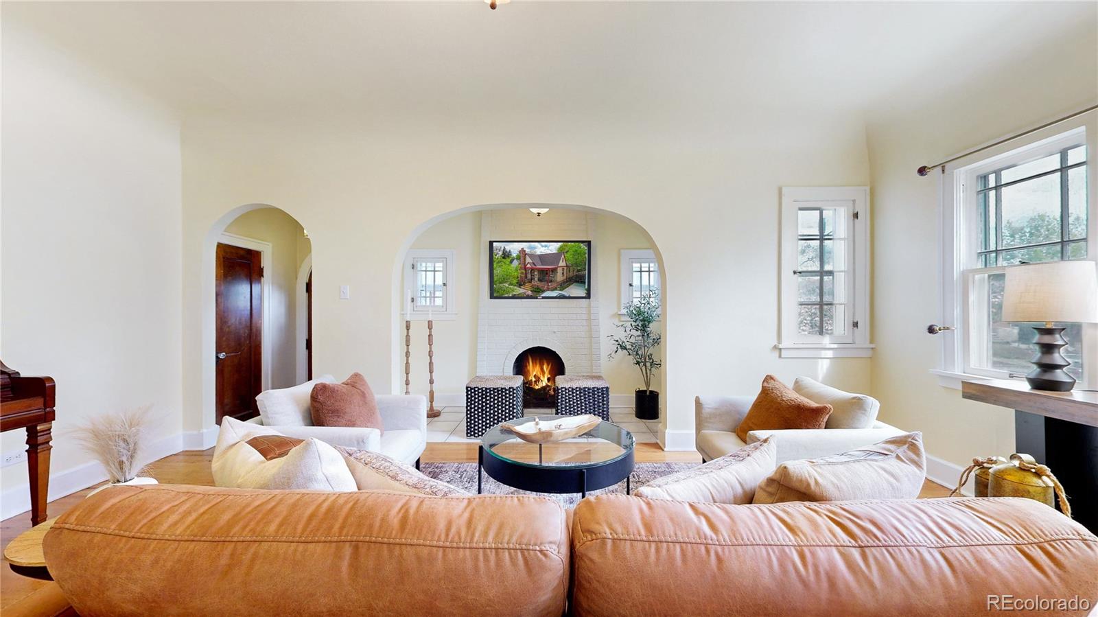 1637 Filbert Court Denver, CO 80220 - Photo 3 of 37