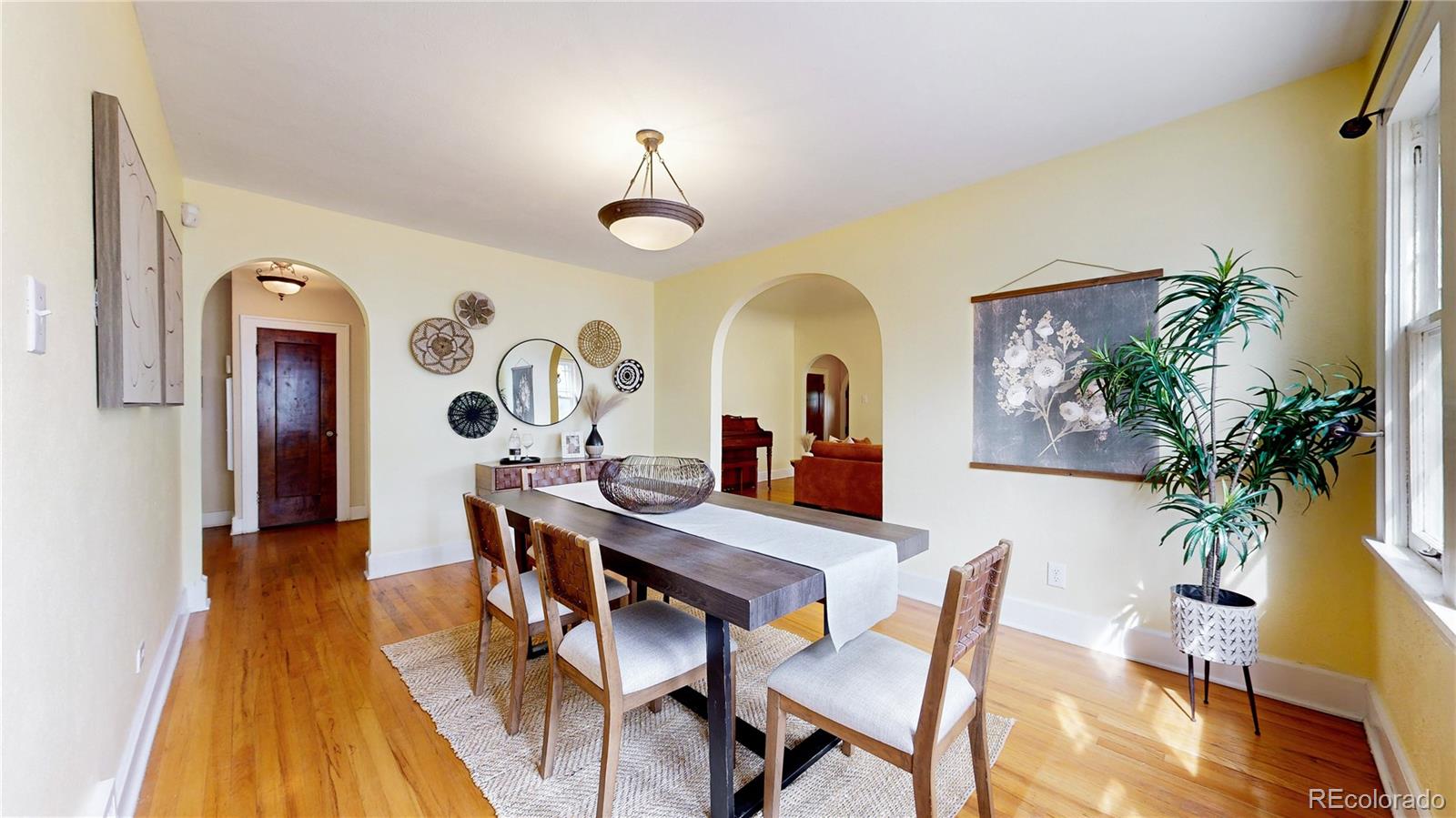 1637 Filbert Court Denver, CO 80220 - Photo 6 of 37