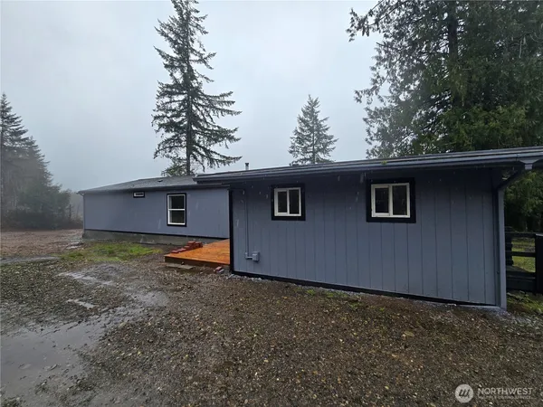$395,000 | 80 Satsop Drive, Elma, WA 98541