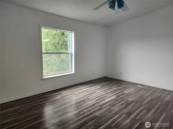 $395,000 | 80 Satsop Drive, Elma, WA 98541