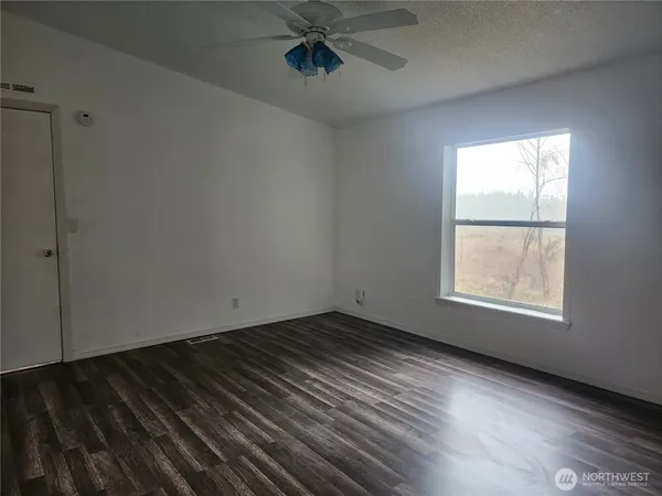 $395,000 | 80 Satsop Drive, Elma, WA 98541