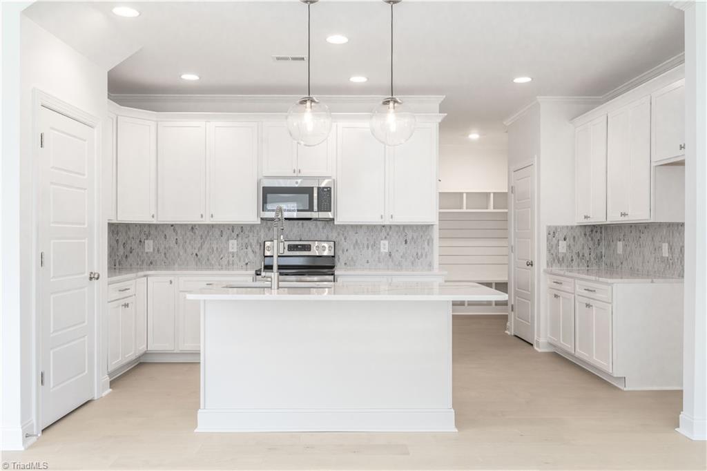 2047 Welden Ridge Road Kernersville, NC 27284 - Photo 6 of 24 Construction as of 11/3/22