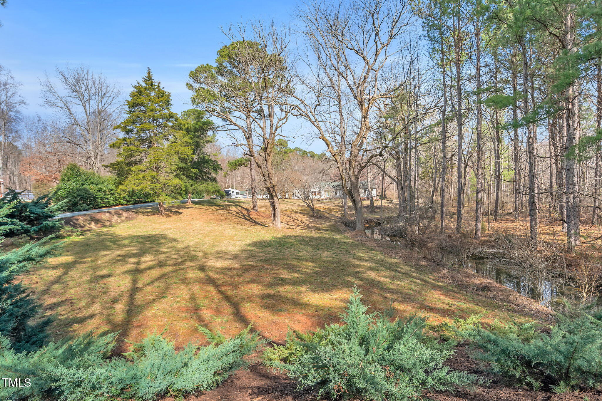 2-web-or-mls-520-log-barn-rd