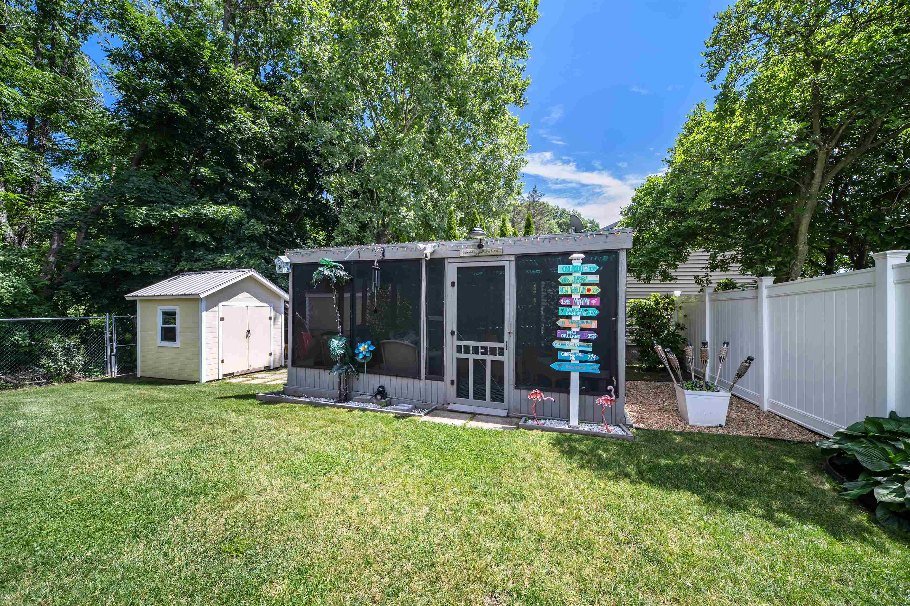 45 Applevale Drive Dover, NH 03820 - Photo 28 of 40