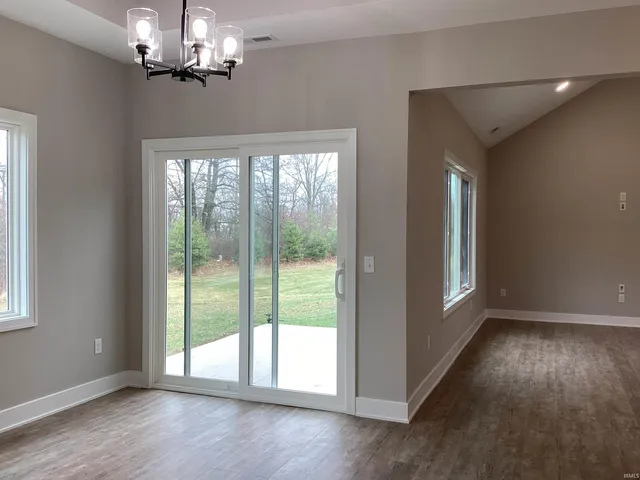 $299,900 | 2440 Deer Run Trail, Decatur, IN 46733