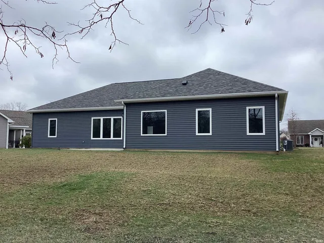 $299,900 | 2440 Deer Run Trail, Decatur, IN 46733