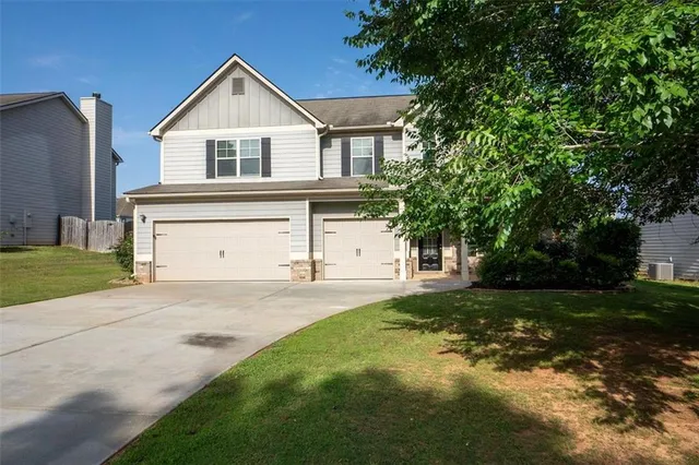 $359,900 | 9120 Alden Drive, Locust Grove, GA 30248