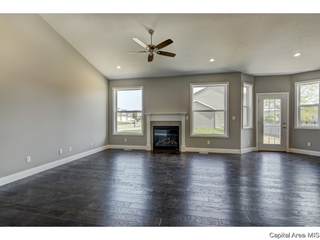 2825 Haverhill Road Springfield, IL 62711 - Photo 17 of 36