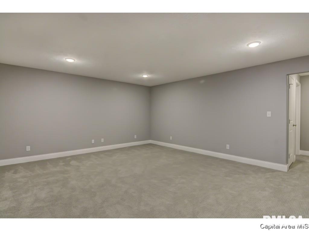 2825 Haverhill Road Springfield, IL 62711 - Photo 33 of 36