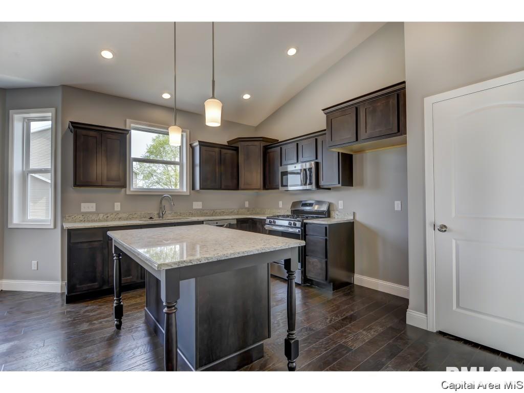 2825 Haverhill Road Springfield, IL 62711 - Photo 6 of 36