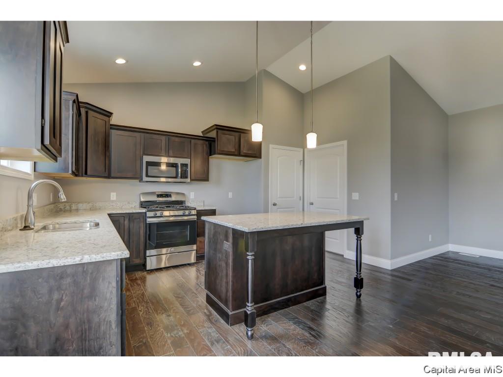 2825 Haverhill Road Springfield, IL 62711 - Photo 9 of 36