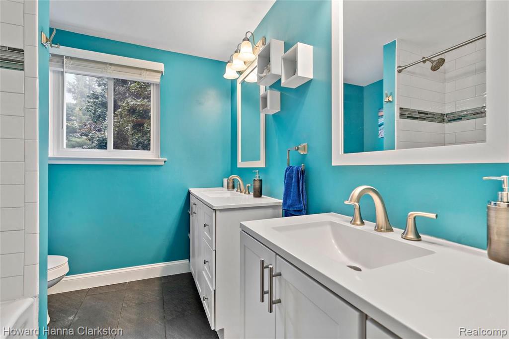 385 Gunder Drive Rochester Hills, MI 48309 - Photo 18 of 28